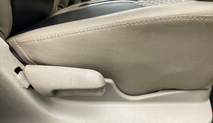 2016 Maruti Celerio VXI AGS, Petrol, Automatic, 69,409 km, Driver Side Adjustment Panel