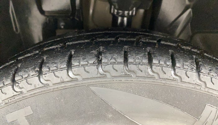2019 Datsun Redi Go T(O) 1.0, Petrol, Manual, 53,881 km, Left Front Tyre Tread
