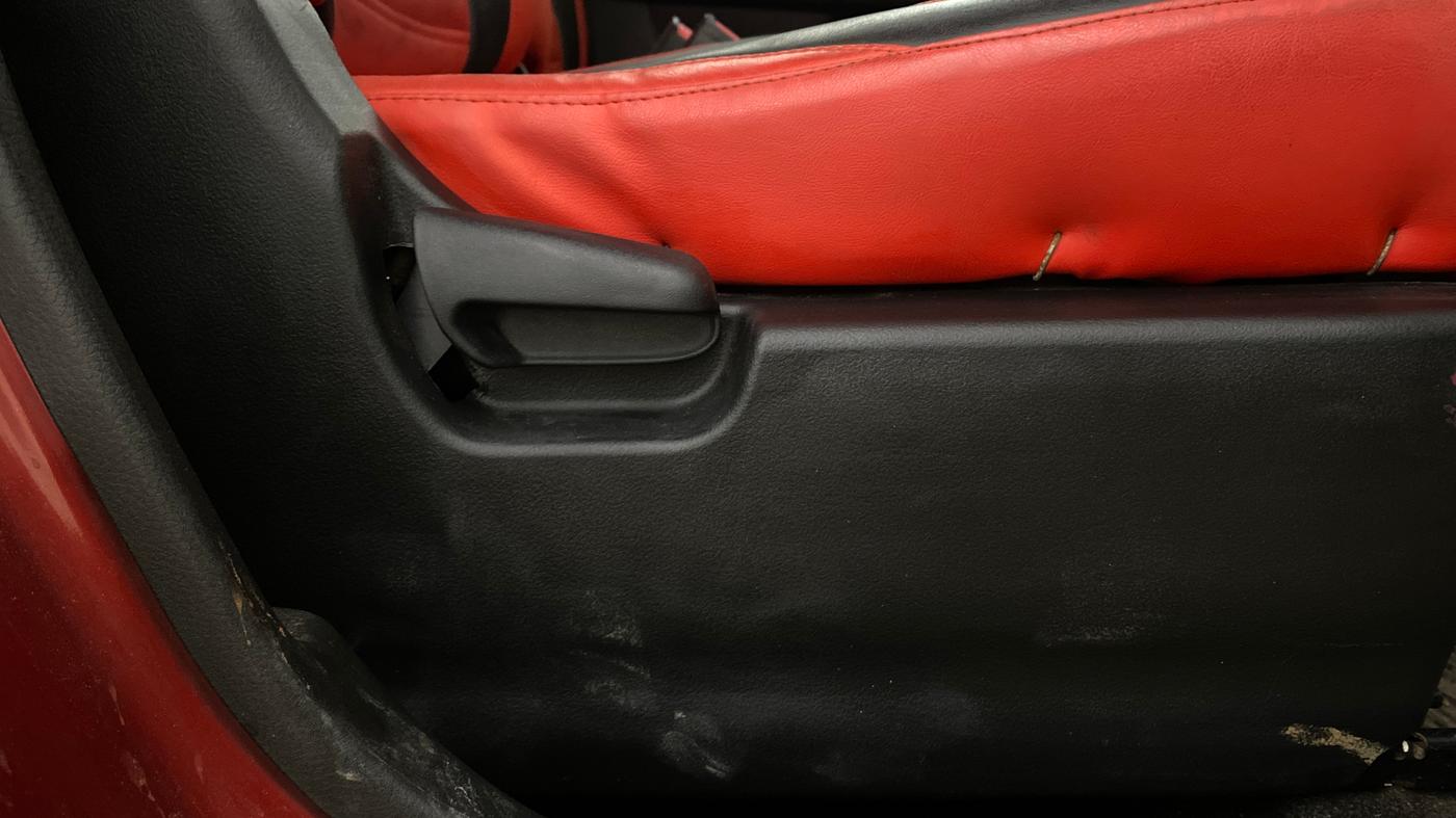 2015 Maruti Wagon R Stingray VXI, Petrol, Manual, 56,523 km, Driver Side Adjustment Panel
