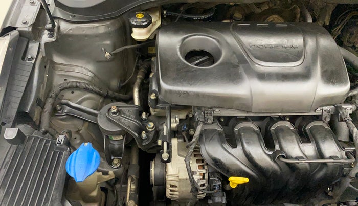 2019 Hyundai Verna 1.6 VTVT SX, Petrol, Manual, 1,03,405 km, Engine View - Right