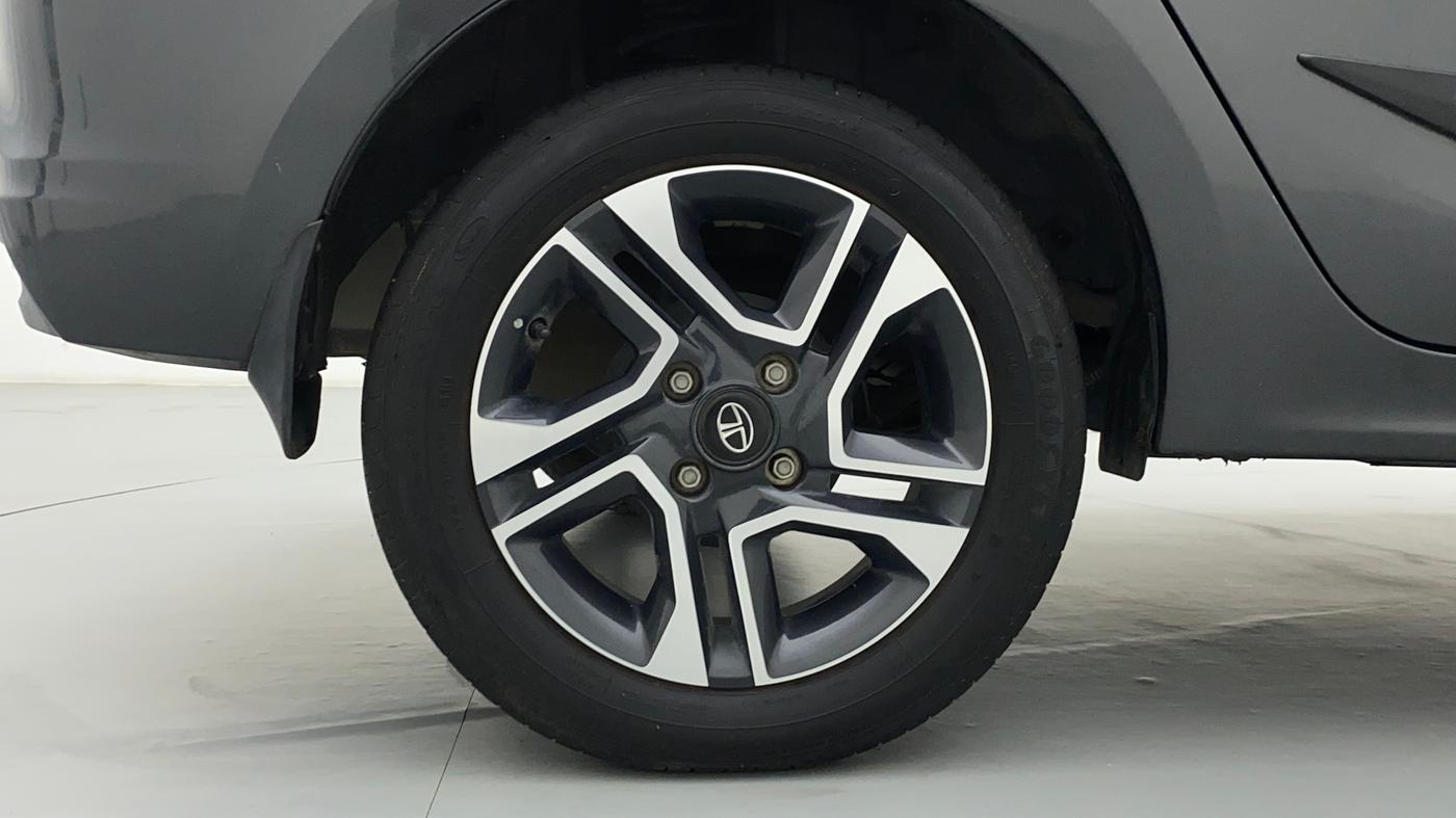 2021 Tata TIGOR 1.2 XZA+ RTN, Petrol, Automatic, 4,869 km, Right Rear Wheel