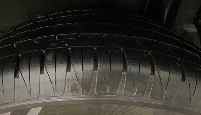 2021 KIA SONET HTK PLUS 1.2, Petrol, Manual, 10,324 km, Left Rear Tyre Tread