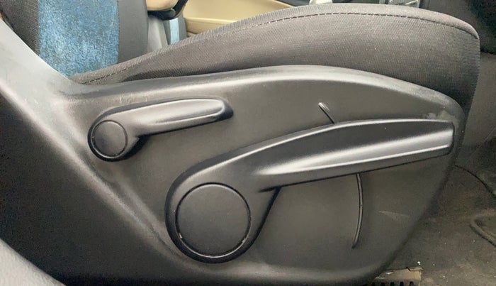 2018 Jeep Compass LIMITED 2.0 DIESEL, Diesel, Manual, 82,062 km, Driver Side Adjustment Panel