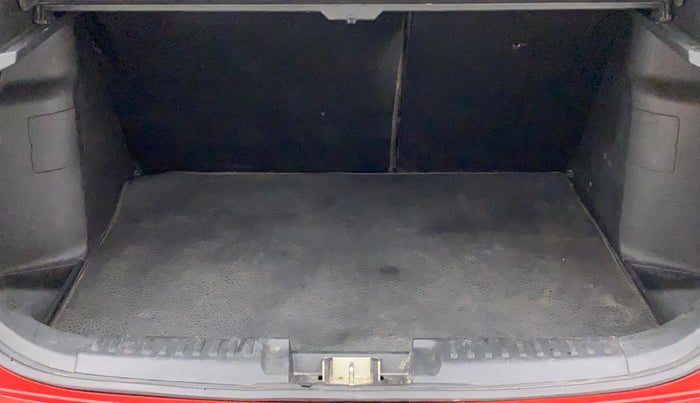 2020 Maruti Vitara Brezza ZXI PLUS DUAL TONE, Petrol, Manual, 54,548 km, Boot Inside