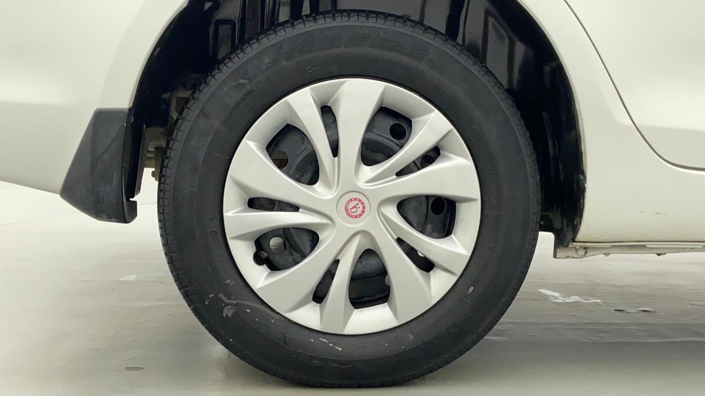 2015 Maruti Swift Dzire VXI 1.2 BS IV, Petrol, Manual, 43,576 km, Right Rear Wheel