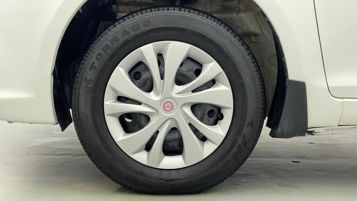 2015 Maruti Swift Dzire VXI 1.2 BS IV, Petrol, Manual, 43,576 km, Left Front Wheel