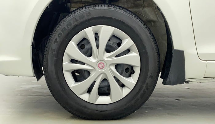 2015 Maruti Swift Dzire VXI 1.2 BS IV, Petrol, Manual, 43,576 km, Left Front Wheel
