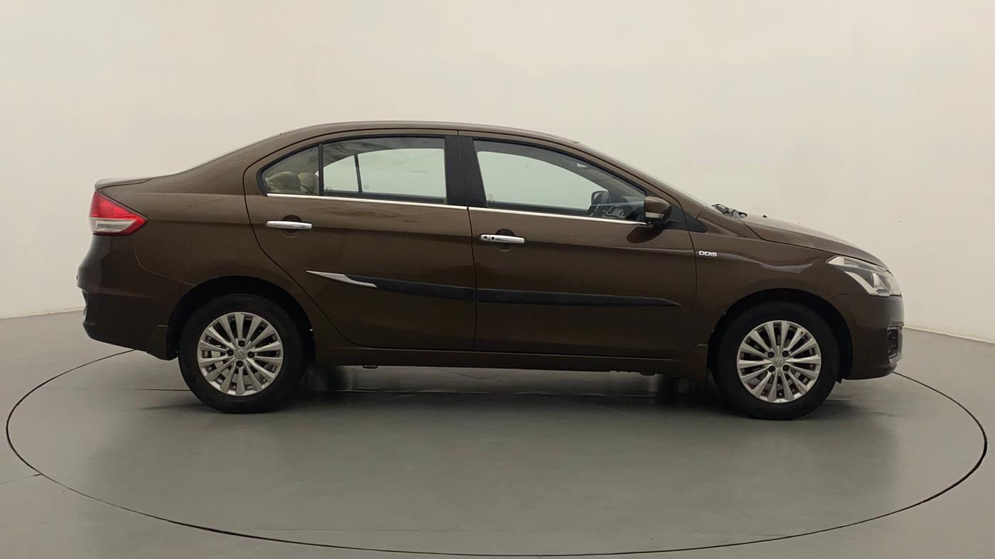 2015 Maruti Ciaz ZDI SHVS, Diesel, Manual, 77,169 km, Right Side