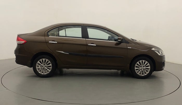 2015 Maruti Ciaz ZDI SHVS, Diesel, Manual, 77,169 km, Right Side