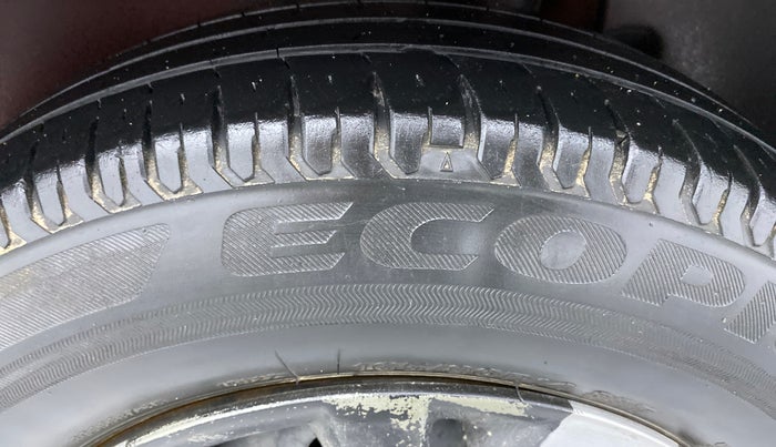 2017 Maruti Dzire VXI, Petrol, Manual, 43,489 km, Left Rear Tyre Tread
