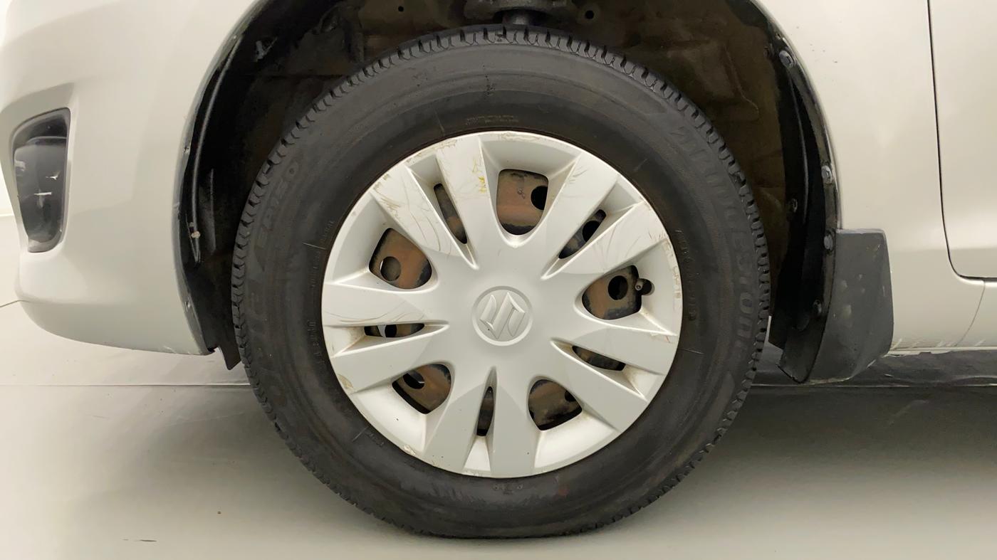 2013 Maruti Swift Dzire VDI, Diesel, Manual, 72,515 km, Left Front Wheel