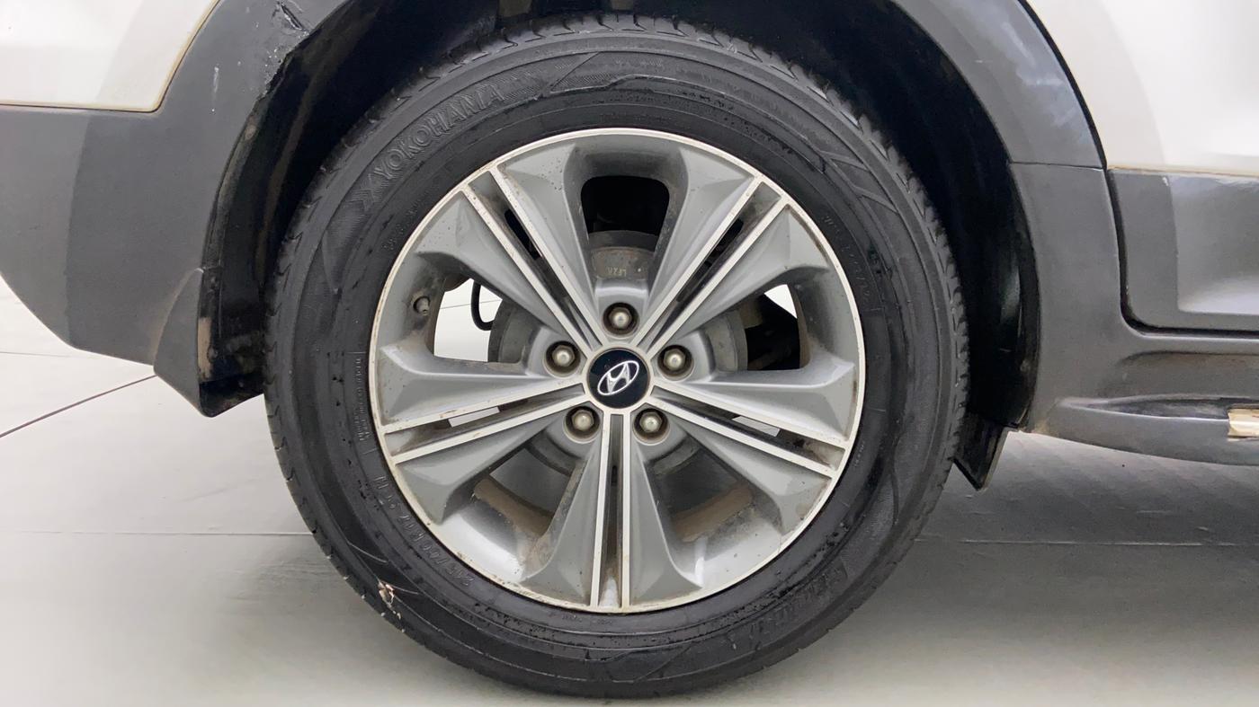 2016 Hyundai Creta 1.6 SX PLUS AUTO PETROL, Petrol, Automatic, 77,427 km, Right Rear Wheel