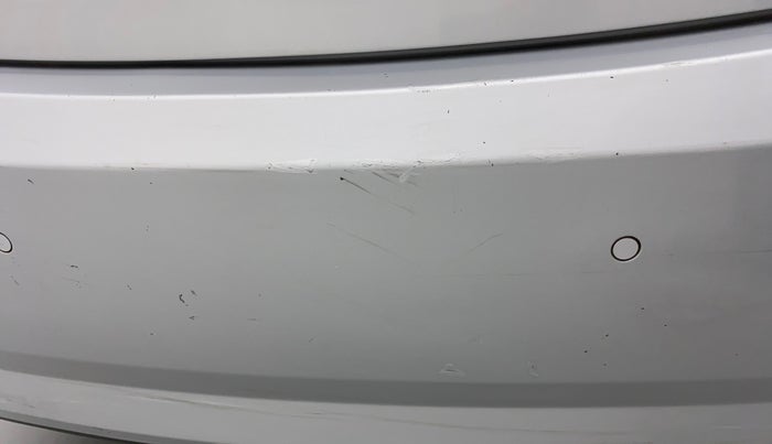 2015 Hyundai Verna FLUIDIC 1.6 CRDI S(O) 4S, Diesel, Manual, 1,01,566 km, Rear bumper - Minor scratches