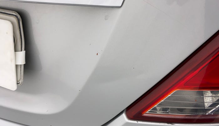 2015 Hyundai Verna FLUIDIC 1.6 CRDI S(O) 4S, Diesel, Manual, 1,01,566 km, Dicky (Boot door) - Slightly dented