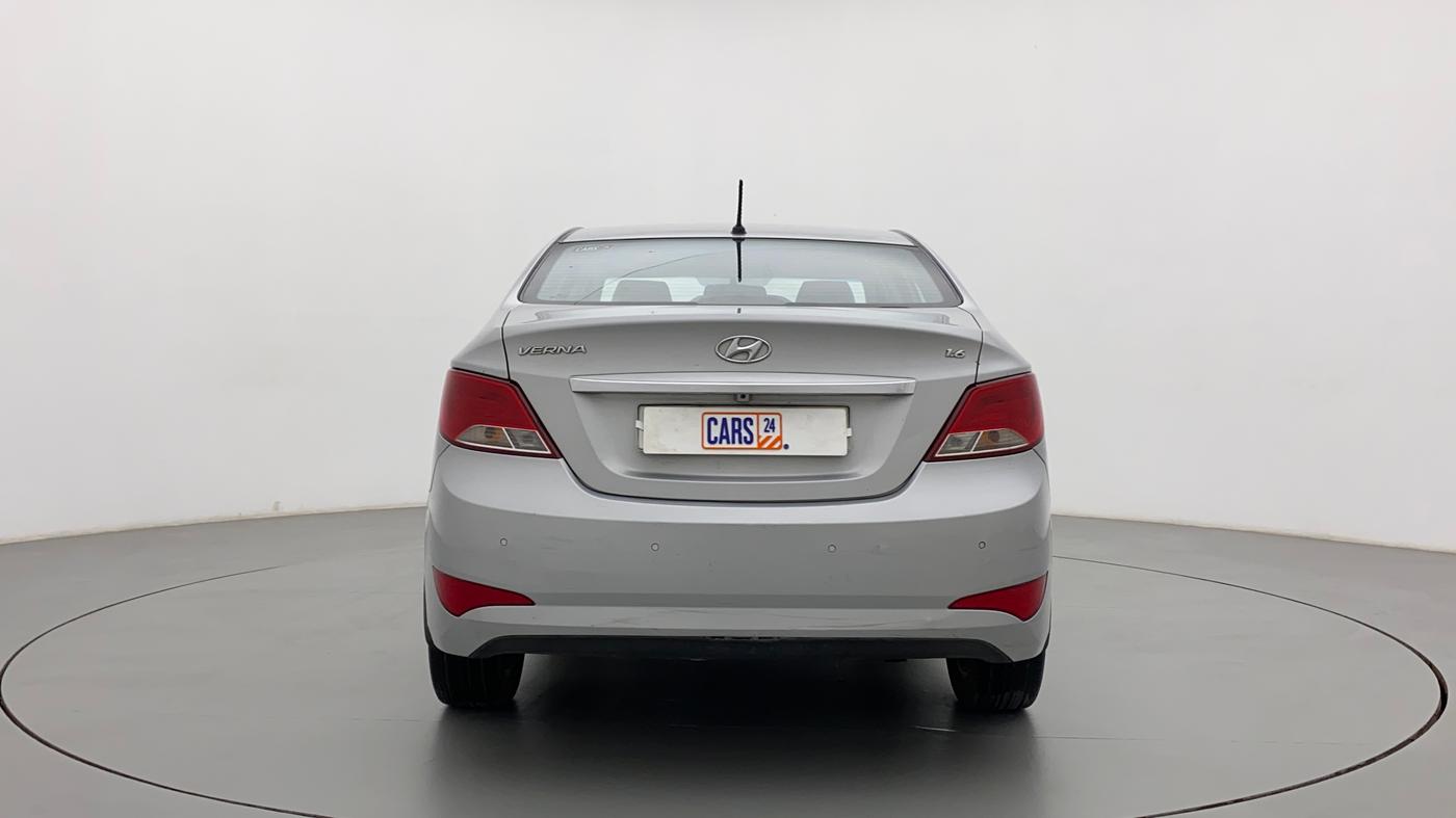 2015 Hyundai Verna FLUIDIC 1.6 CRDI S(O) 4S, Diesel, Manual, 1,01,566 km, Back/Rear