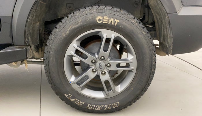 2022 Mahindra Thar LX PETROL HT 4WD AT, Petrol, Automatic, 20,952 km, Left Rear Wheel