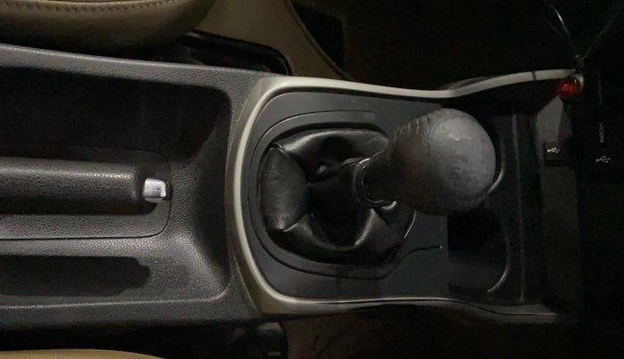 2017 Honda City 1.5L I-VTEC VX, Petrol, Manual, 90,098 km, Gear Lever