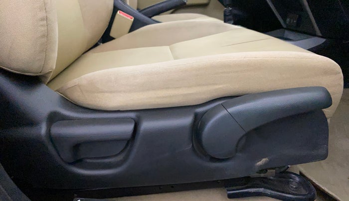 2016 Honda City 1.5L I-VTEC V MT, Petrol, Manual, 61,382 km, Driver Side Adjustment Panel