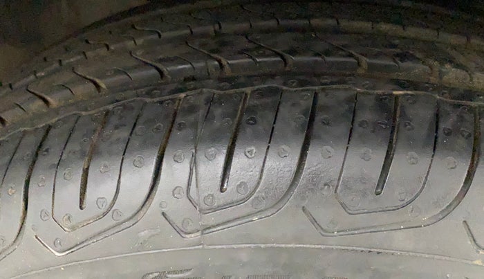2014 Honda City 1.5L I-VTEC SV, Petrol, Manual, 86,391 km, Right Front Tyre Tread