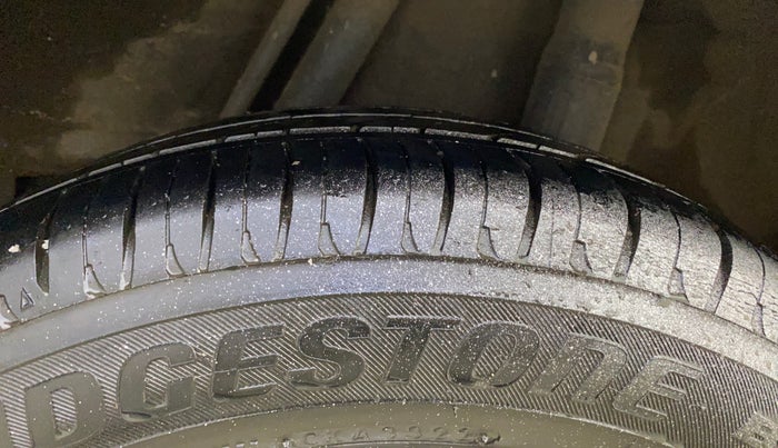 2015 Honda Jazz 1.2L I-VTEC V AT, Petrol, Automatic, 70,929 km, Left Rear Tyre Tread