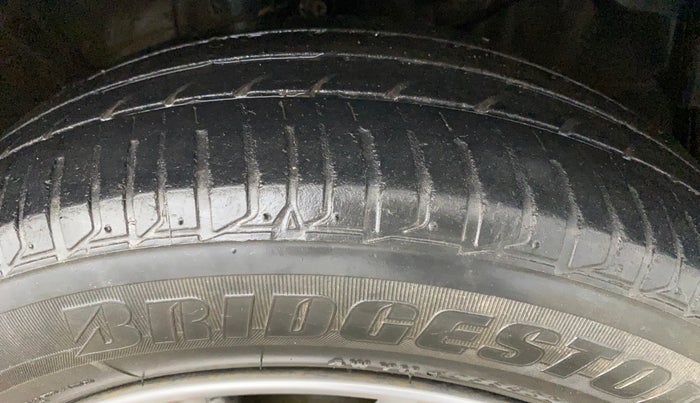 2021 Honda Jazz 1.2L I-VTEC VX CVT, Petrol, Automatic, 45,096 km, Right Front Tyre Tread