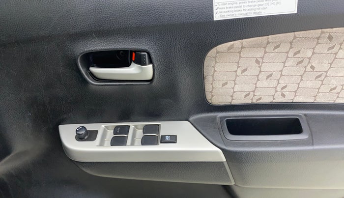 2016 Maruti Wagon R 1.0 VXI AMT, Petrol, Automatic, 45,667 km, Driver Side Door Panels Control