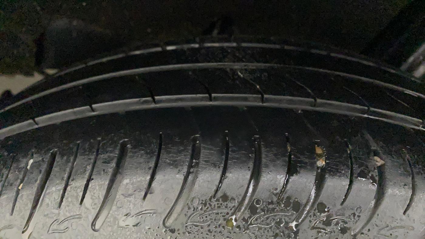 2021 Maruti Baleno DELTA PETROL 1.2, Petrol, Manual, 28,355 km, Left Rear Tyre Tread