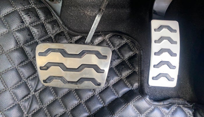 2023 KIA SONET GTX PLUS 1.0 DCT, Petrol, Automatic, 23,801 km, Pedals