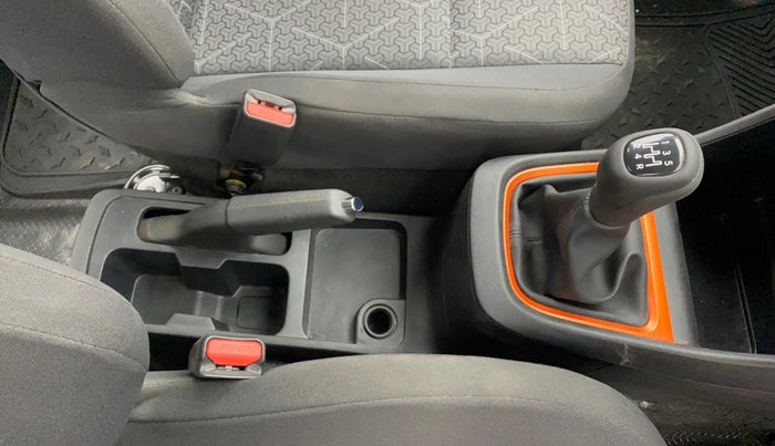 2022 Tata PUNCH ADVENTURE MT, Petrol, Manual, 10,351 km, Gear Lever