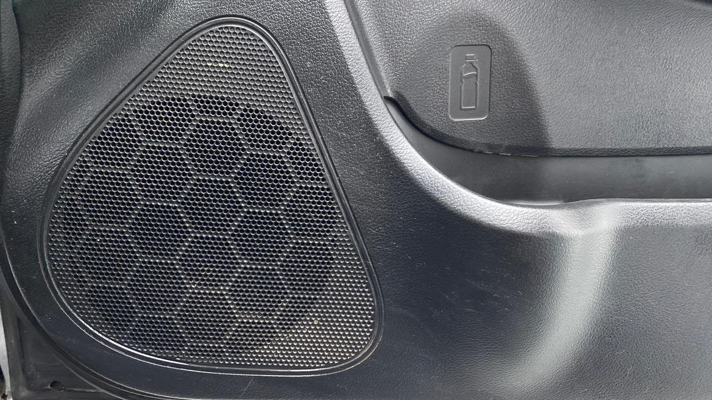 2018 Maruti Vitara Brezza ZDI, Diesel, Manual, 1,54,828 km, Speakers