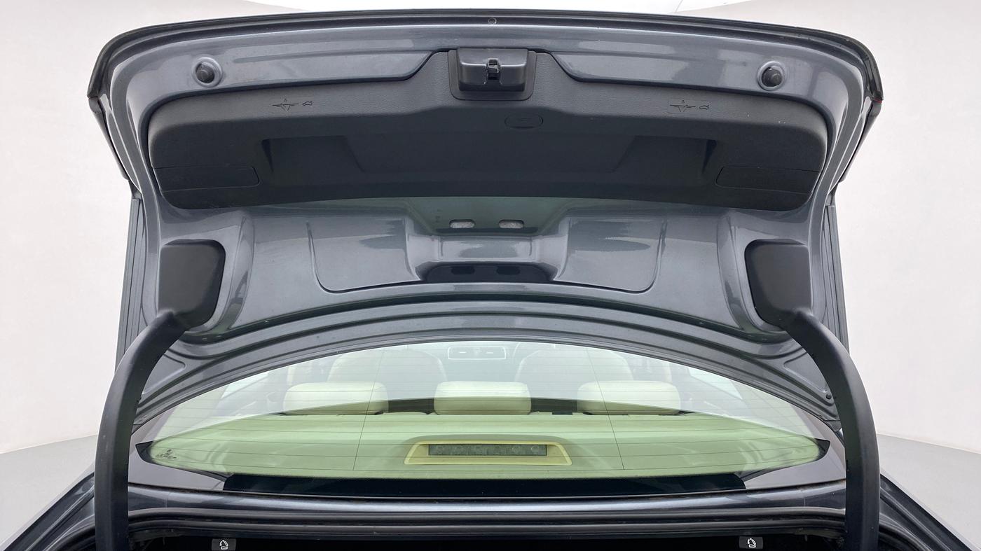 2013 Volkswagen Jetta HIGHLINE TDI AT, Diesel, Automatic, 99,423 km, Boot Door Open