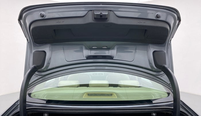 2013 Volkswagen Jetta HIGHLINE TDI AT, Diesel, Automatic, 99,423 km, Boot Door Open