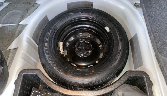 2021 Volkswagen Vento HIGHLINE 1.0L TSI, Petrol, Manual, 67,451 km, Spare Tyre