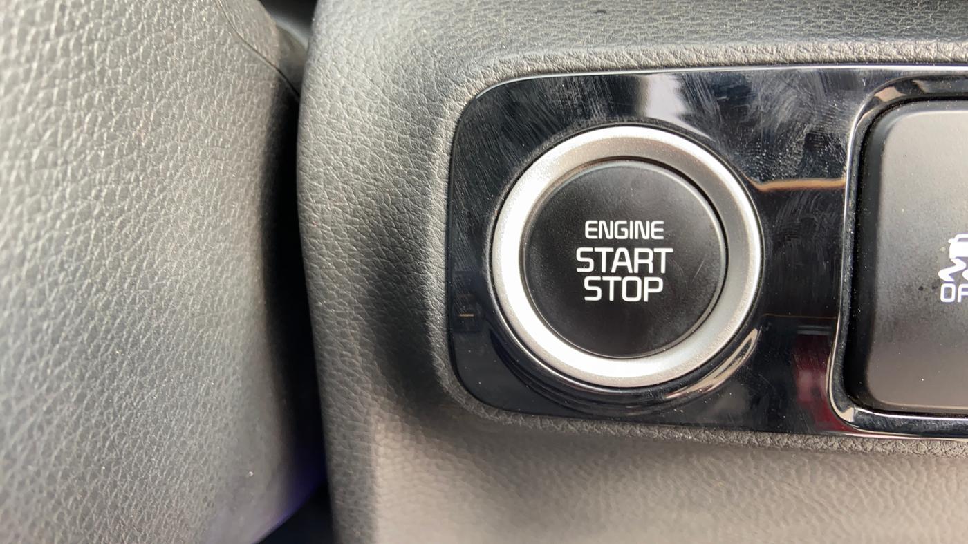 2023 KIA SONET HTX PLUS 1.0 IMT, Petrol, Manual, 17,702 km, Keyless Start/ Stop Button