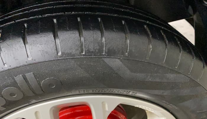 2018 Maruti Swift ZXI AMT, Petrol, Automatic, 46,527 km, Left Rear Tyre Tread
