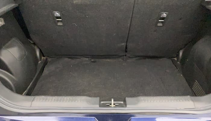 2018 Maruti Swift ZXI AMT, Petrol, Automatic, 46,527 km, Boot Inside