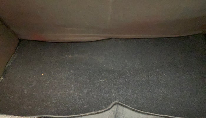 2013 Hyundai i10 SPORTZ 1.2 AT, Petrol, Automatic, 99,066 km, Boot Inside