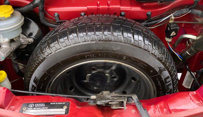 2016 Tata Nano TWIST XTA, Petrol, Automatic, 33,329 km, Spare Tyre