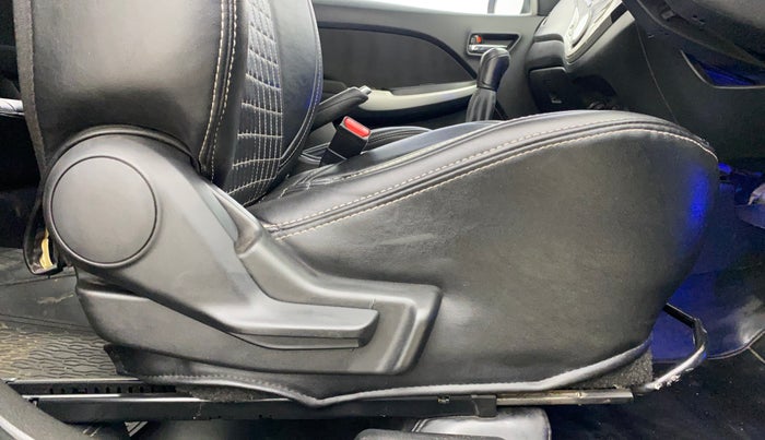 2017 Maruti Baleno DELTA PETROL 1.2, Petrol, Manual, 72,210 km, Driver Side Adjustment Panel