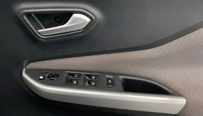 2021 Nissan MAGNITE XL, Petrol, Manual, 54,497 km, Driver Side Door Panels Control