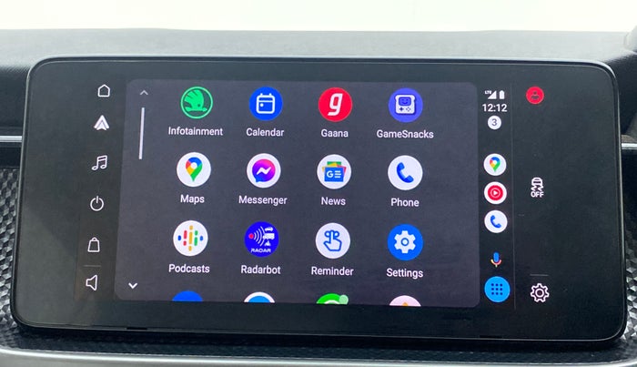 2021 Skoda KUSHAQ AMBITION 1.0L TSI MT, Petrol, Manual, 16,611 km, Apple CarPlay and Android Auto