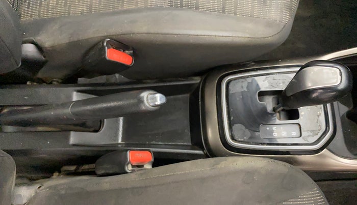 2017 Maruti IGNIS DELTA 1.2 AMT, CNG, Automatic, 1,32,357 km, Gear Lever