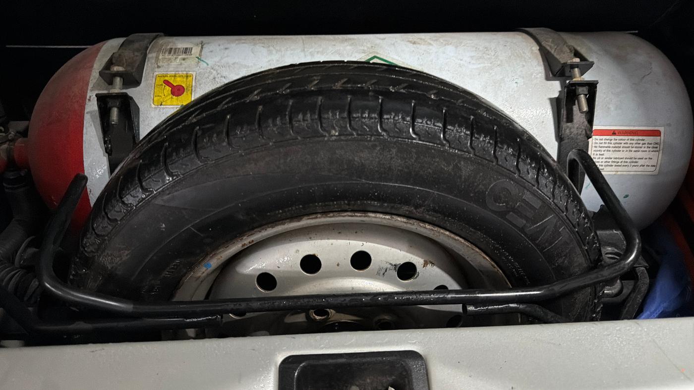 2019 Maruti New Wagon-R LXI CNG 1.0, CNG, Manual, 47,603 km, Spare Tyre