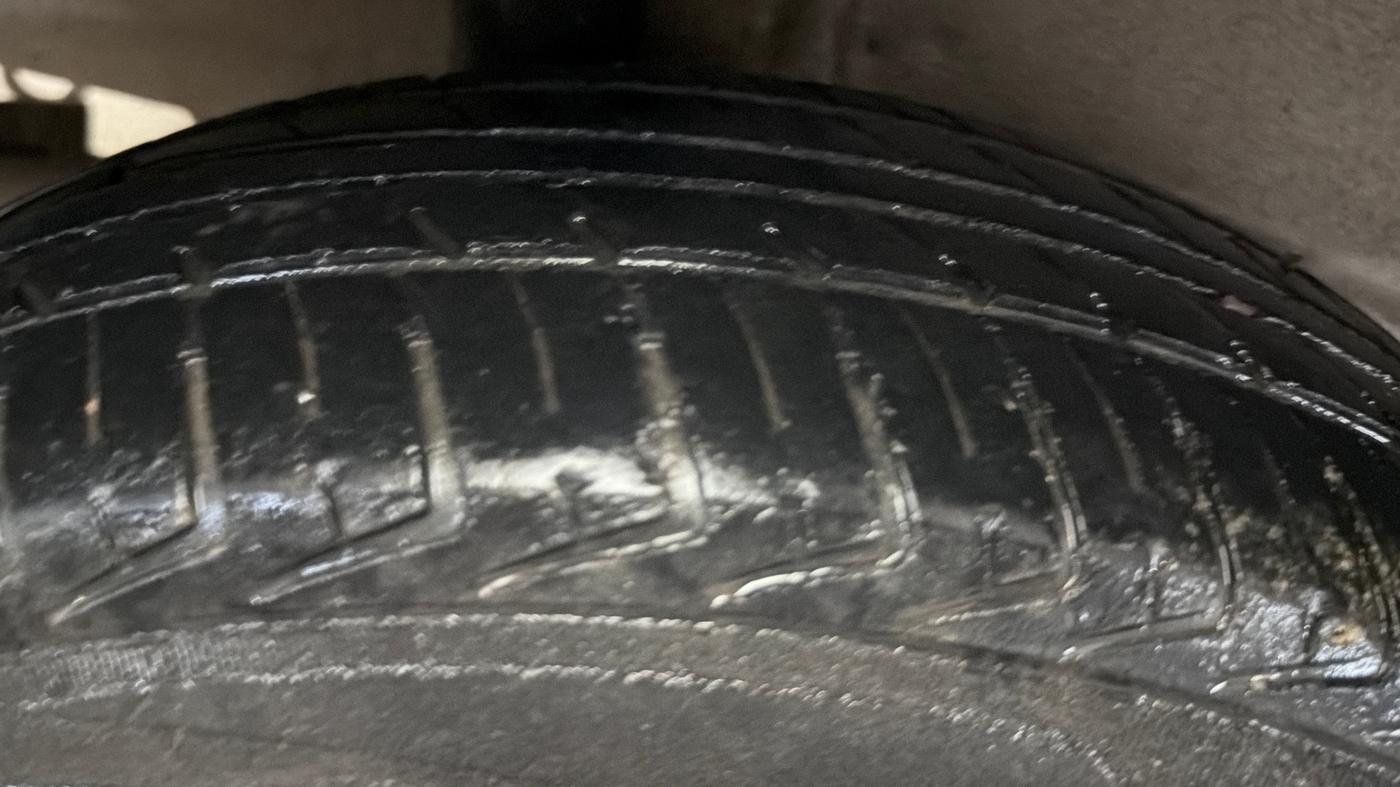 2019 Maruti New Wagon-R LXI CNG 1.0, CNG, Manual, 47,603 km, Right Rear Tyre Tread