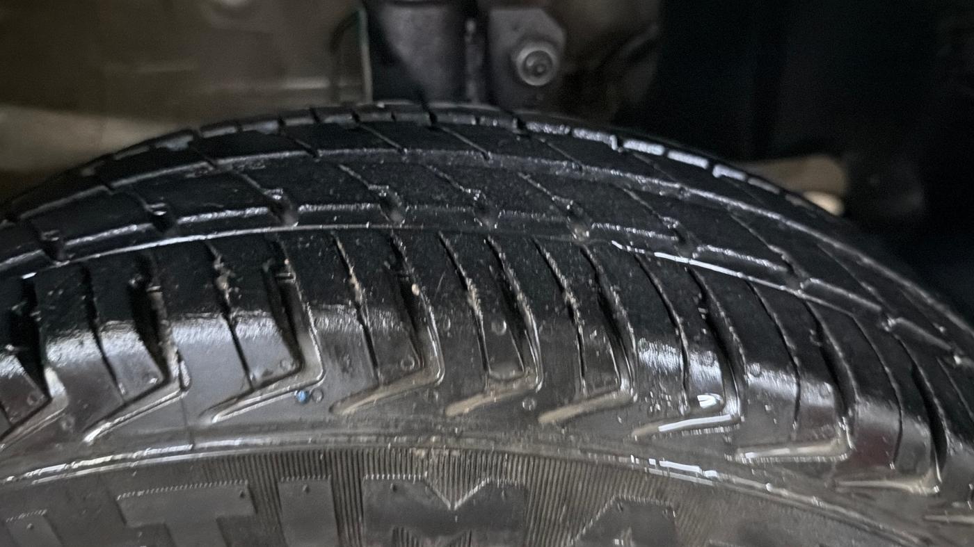 2019 Maruti New Wagon-R LXI CNG 1.0, CNG, Manual, 47,603 km, Right Front Tyre Tread