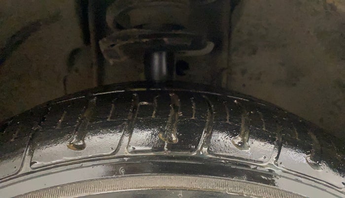 2019 Tata Tiago XZ PETROL, Petrol, Manual, 33,270 km, Right Front Tyre Tread