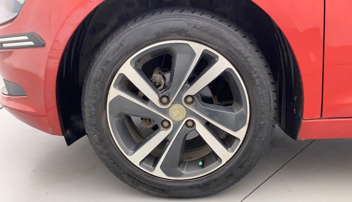 2020 Tata ALTROZ XZ PETROL, Petrol, Manual, 32,010 km, Left Front Wheel