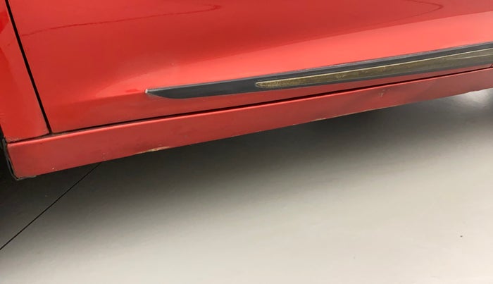 2020 Tata ALTROZ XZ PETROL, Petrol, Manual, 32,010 km, Left running board - Slight discoloration