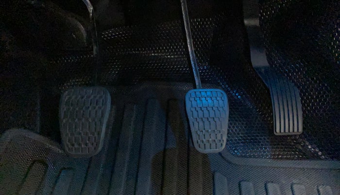 2020 Tata ALTROZ XZ PETROL, Petrol, Manual, 32,010 km, Pedals