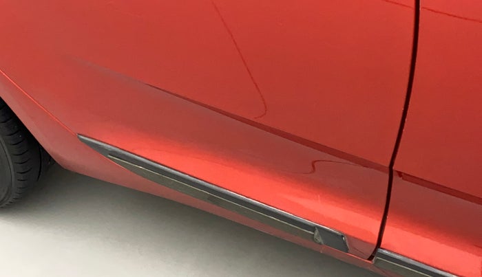 2020 Tata ALTROZ XZ PETROL, Petrol, Manual, 32,010 km, Right rear door - Minor scratches
